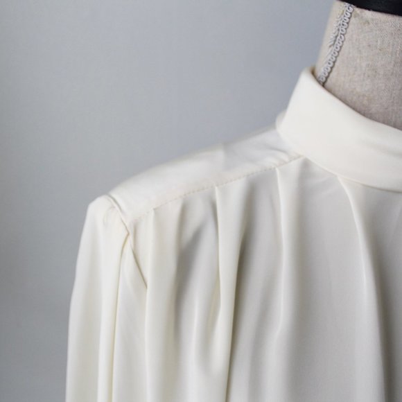 Vintage 80s Helene St. Marie High Neck Cream Blouse Long Sleeve Size 12 - Picture 6 of 12